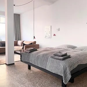 Zehuus - Historical Charm 70qm Apartment Köln